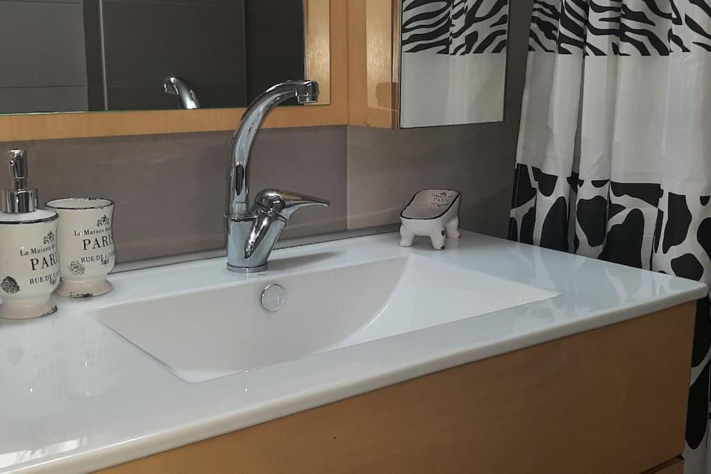 Appartamento A Heart City Cozy House La Canea Esterno foto